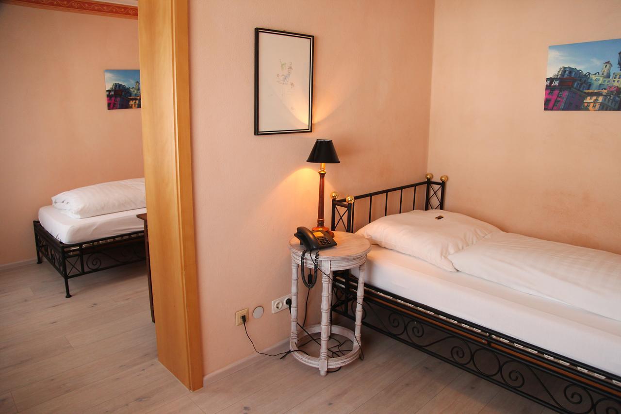 Hotel La Scala Гелзенкирхен Екстериор снимка